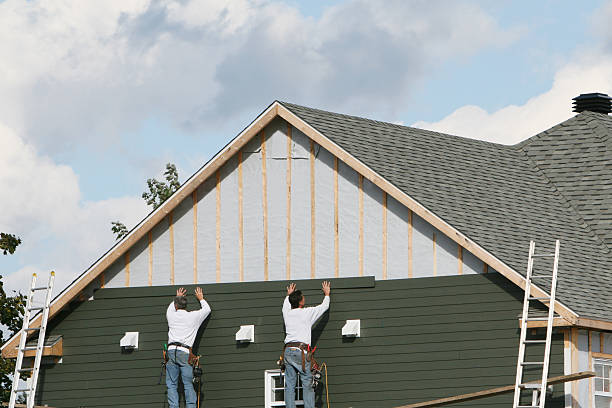 Professional Siding technician working in The Plains, VA